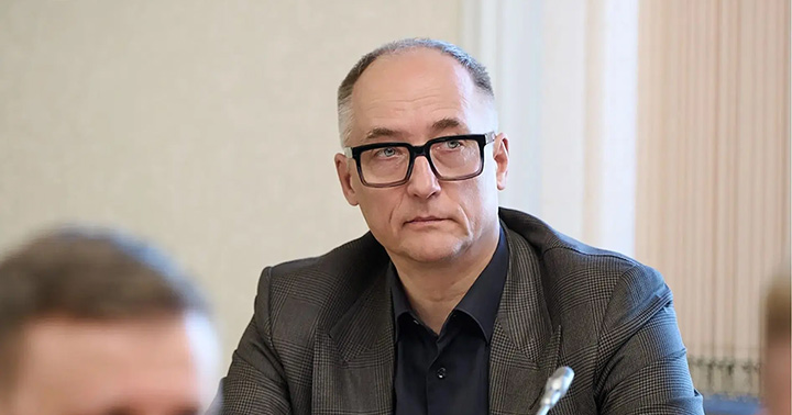 Экономический совет ЛДПР поддержал инициативу об обязательной доле российской техники в дорожном строительстве